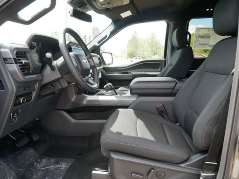 New 2026 Ford F150 XLT w/ Equipment Group 302A MID AWD/4WD image 9