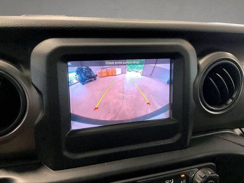 Used 2022 Jeep Wrangler Unlimited Sport AWD/4WD image 15