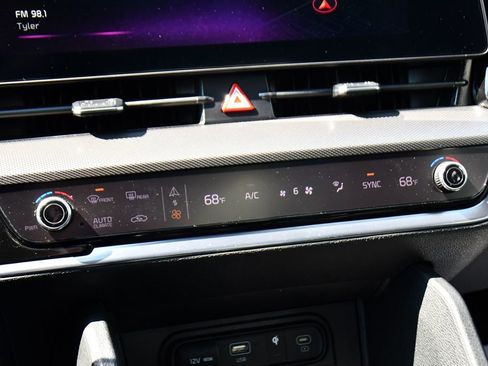 Used 2023 Kia Sportage SX image 29