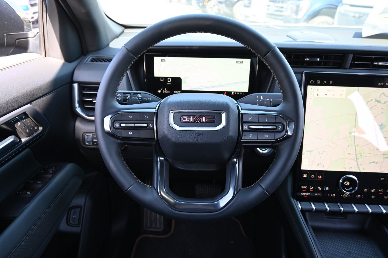 New 2026 GMC Terrain AT4 w/ Convenience Package III AWD/4WD image 19