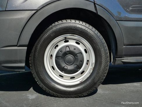 Used 2020 Ford Transit 350 XL image 31