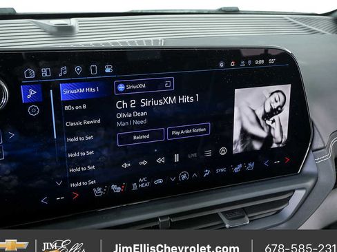 New 2025 Chevrolet Silverado EV LT AWD/4WD image 16