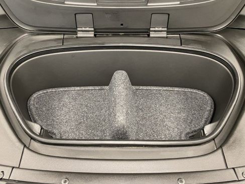 Used 2021 Volvo XC40 P8 Recharge w/ Advanced Package image 42