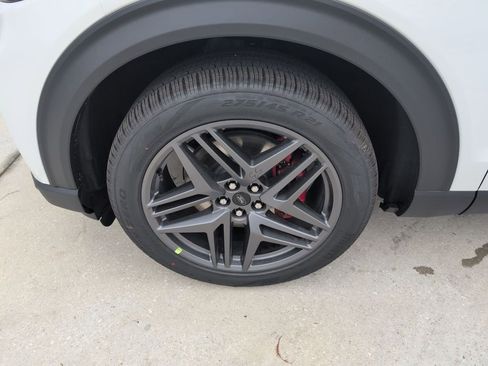 New 2026 Ford Explorer ST image 18