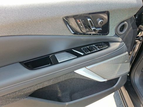 Certified 2026 Cadillac Optiq Luxury 1 AWD/4WD image 19