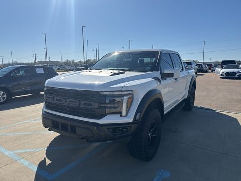 Used 2025 Ford F150 Raptor image 1