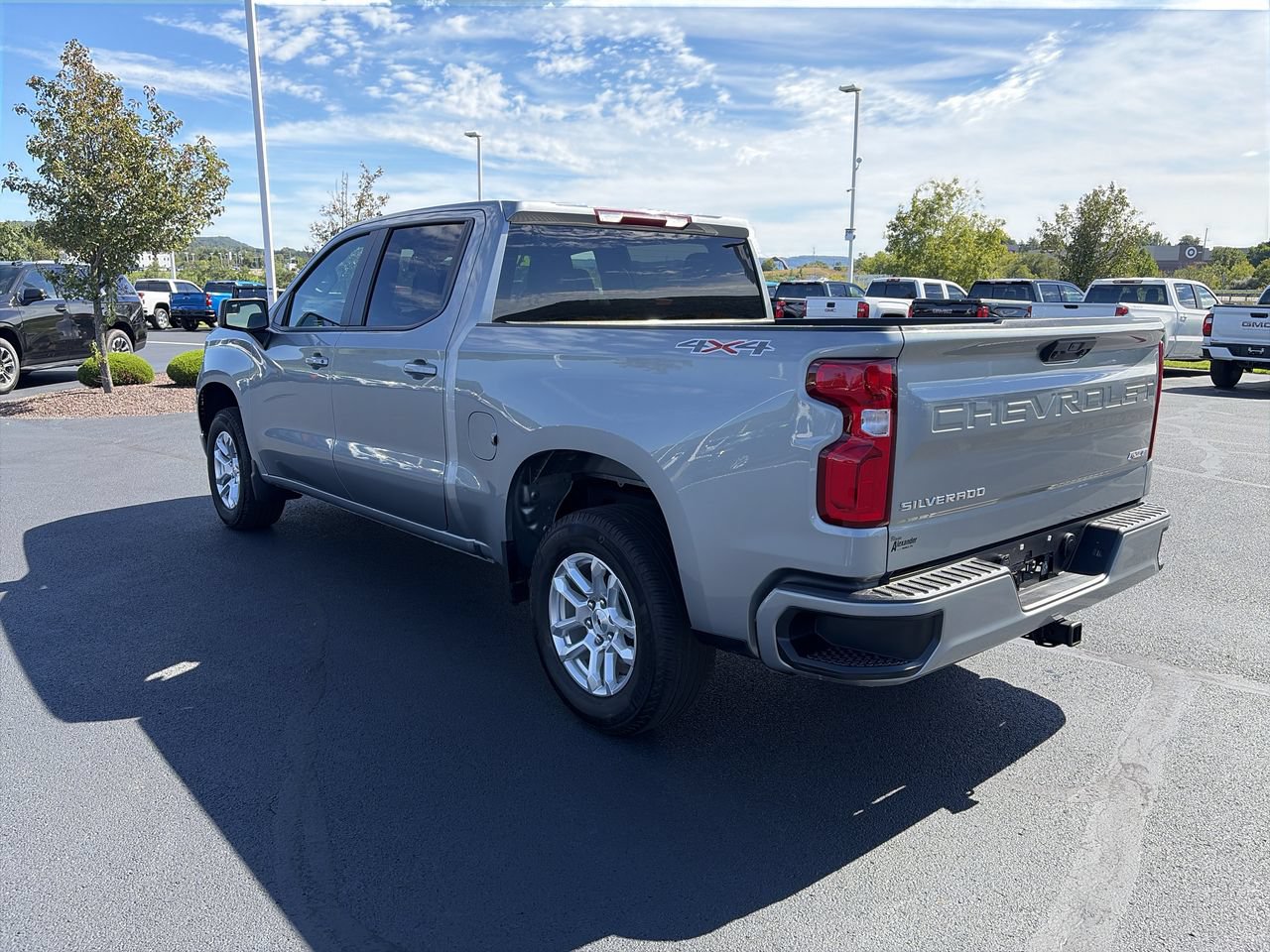Used 2026 Chevrolet Silverado 1500 RST AWD/4WD image 5