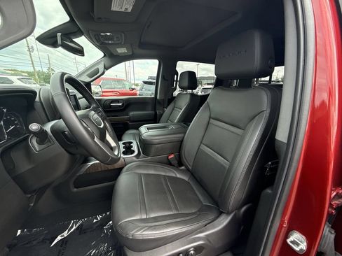 Used 2022 GMC Sierra 1500 Denali w/ Denali Premium Package AWD/4WD image 11