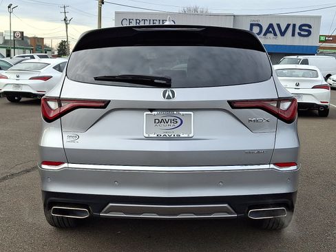 Certified 2025 Acura MDX Technology Package image 5