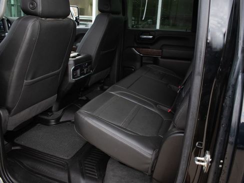 Used 2023 GMC Sierra 3500 Denali w/ Denali Ultimate Package AWD/4WD image 25