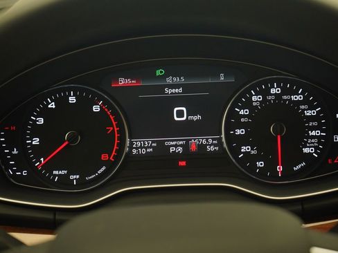 Used 2023 Audi Q5 2.0T Premium w/ Convenience Package image 10