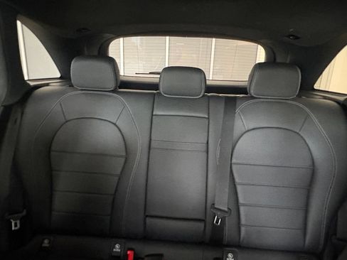 Used 2021 Mercedes-Benz GLC 300 4MATIC image 14