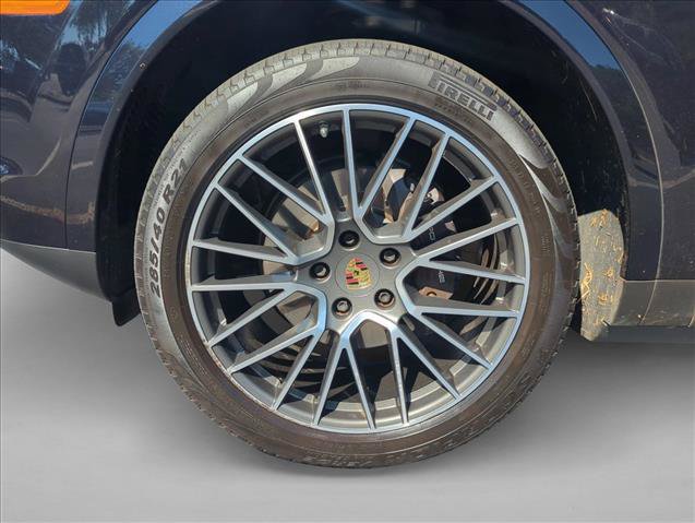 Used 2019 Porsche Cayenne AWD/4WD image 15