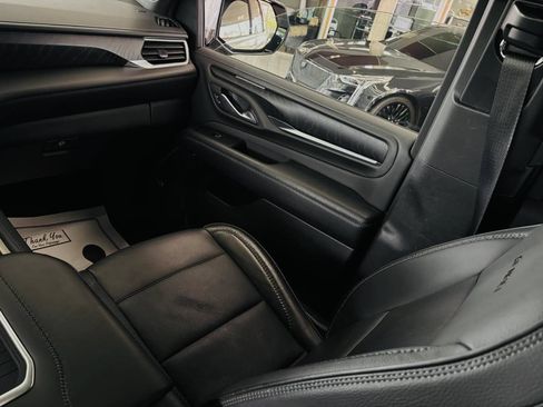 Used 2022 GMC Yukon Denali AWD/4WD image 47
