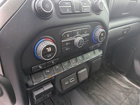 Used 2019 Chevrolet Silverado 1500 LT w/ All-Star Edition image 23