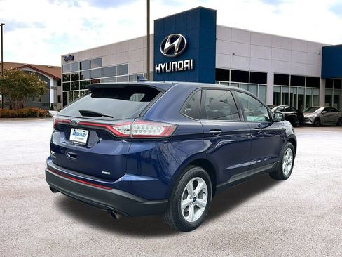 Used 2016 Ford Edge SE w/ Cargo Accessory Package image 5