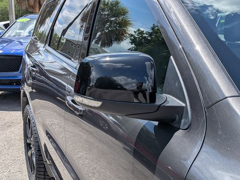 Used 2018 Dodge Durango GT w/ Premium Group AWD/4WD image 12