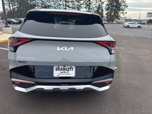 Certified 2024 Kia Sportage SX image 5