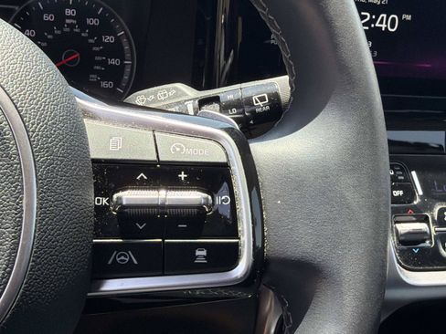 Used 2023 Kia Sorento EX w/ Panoramic Sunroof Package FWD image 21