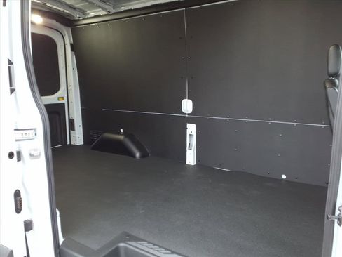 New 2026 Ford Transit 250 148 Medium Roof w/ Load Area Protection Package image 7