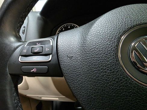 Used 2014 Volkswagen Tiguan R-Line FWD image 29