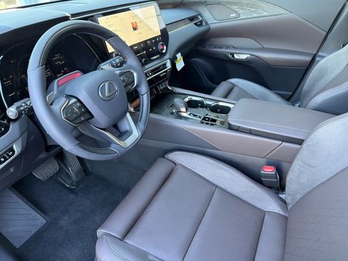 New 2026 Lexus RX 350 w/ Convenience Package AWD/4WD image 11