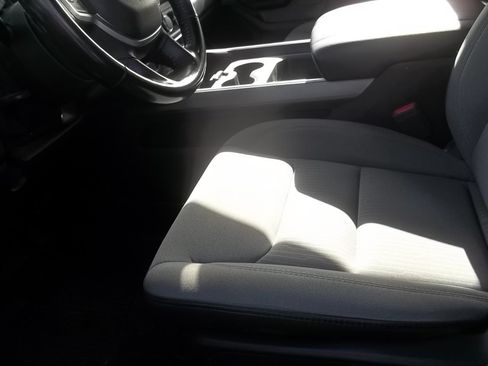 Used 2021 RAM 1500 Big Horn AWD/4WD image 13