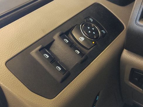 Used 2019 Ford F250 XL w/ Power Equipment Group RWD image 27