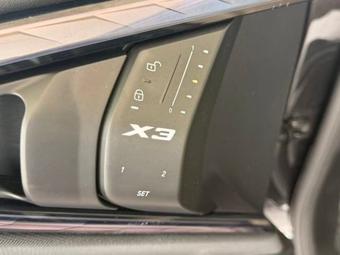 Used 2025 BMW X3 xDrive30i w/ Convenience Package AWD/4WD image 14