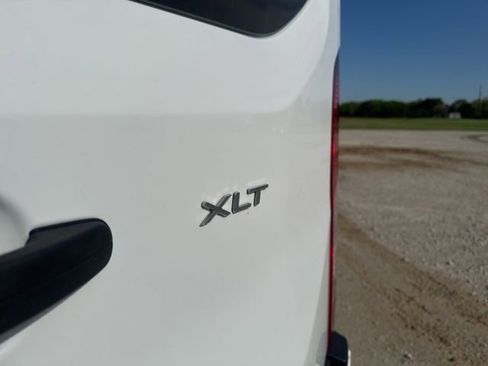 Used 2023 Ford Transit 350 XLT RWD image 11