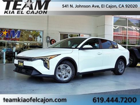 New 2026 Kia K4 FWD image 2
