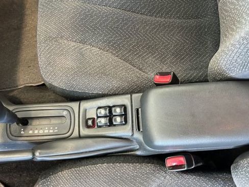 Used 2003 Chevrolet Cavalier LS Sport image 10