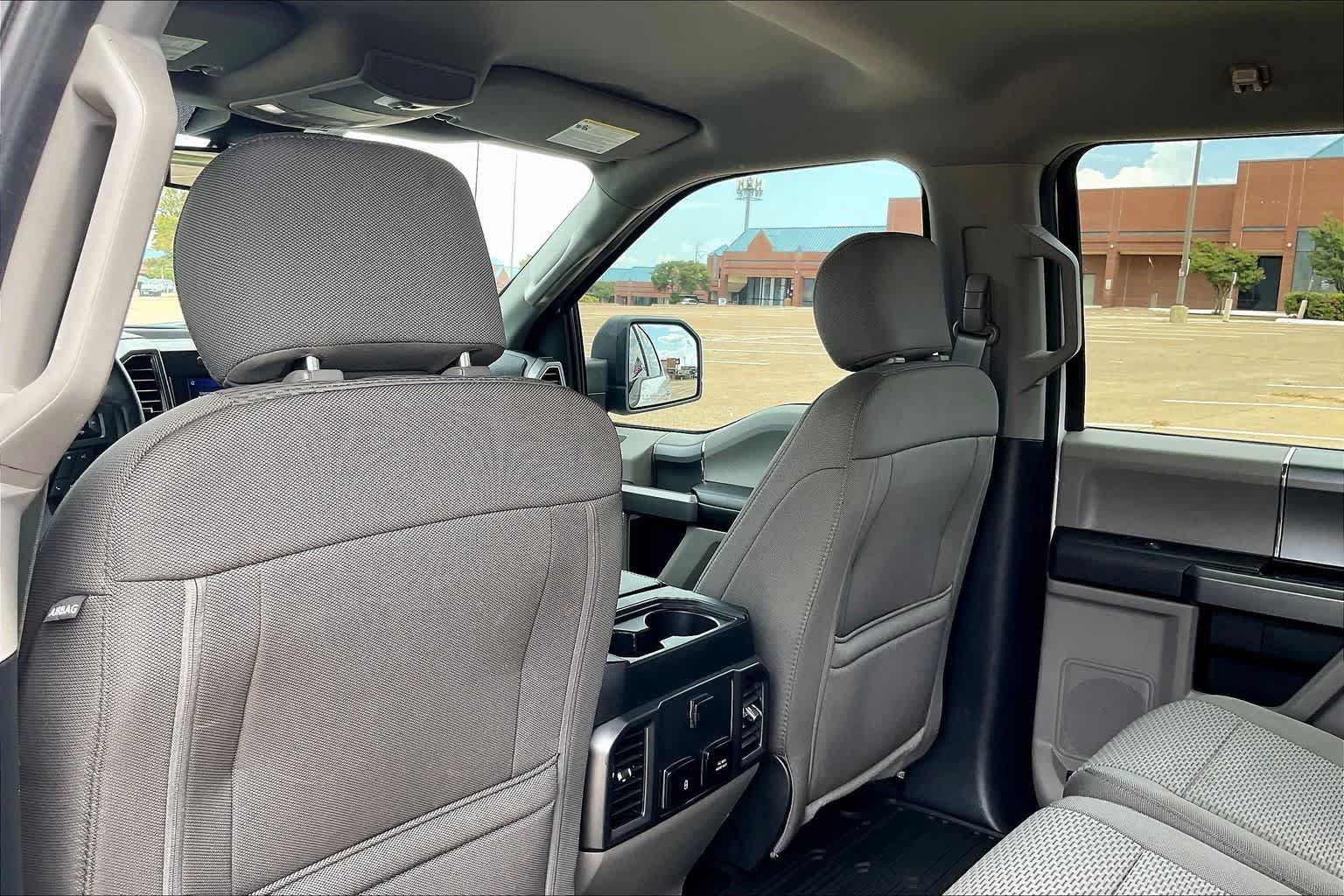Used 2020 Ford F150 XLT w/ Equipment Group 302A Luxury AWD/4WD image 11