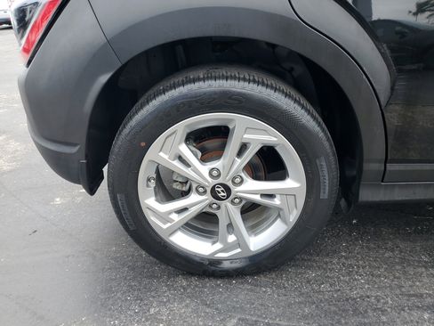 Used 2022 Hyundai Kona SEL image 35