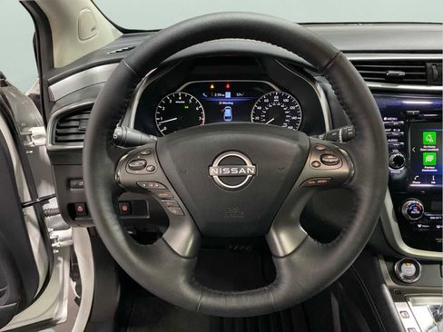 Used 2024 Nissan Murano SL image 13