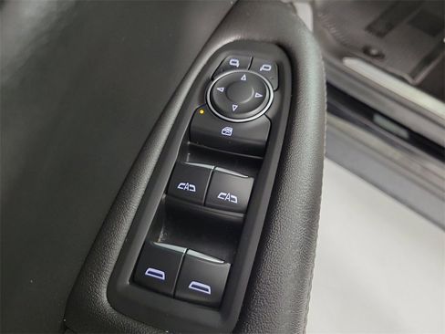 Certified 2023 Cadillac XT5 Luxury image 19