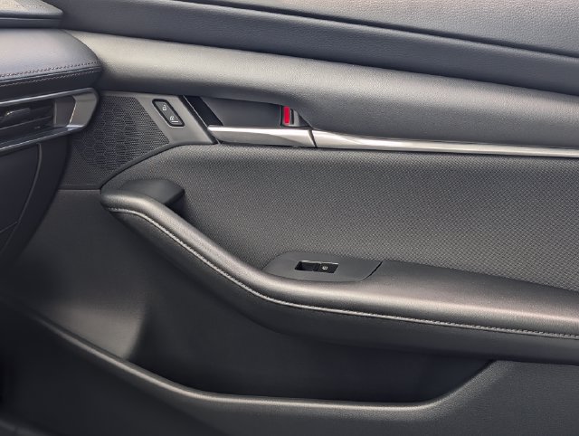 New 2026 MAZDA MAZDA3 s FWD image 22