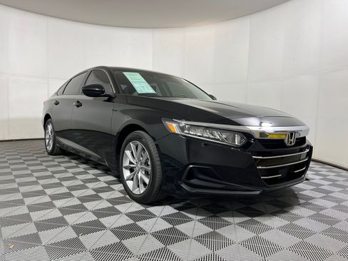 Certified 2021 Honda Accord LX image 6