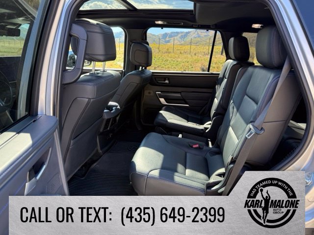 Used 2024 Toyota Sequoia Platinum AWD/4WD image 28