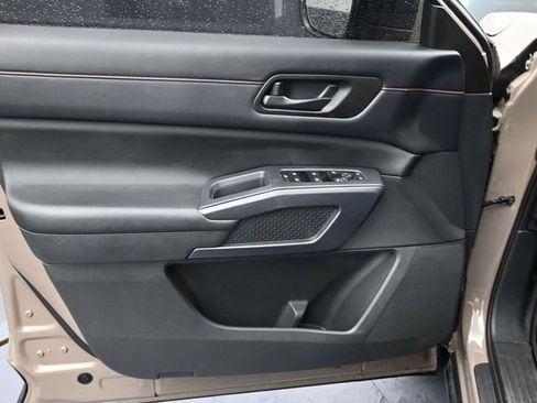 Used 2023 Nissan Pathfinder Rock Creek image 13