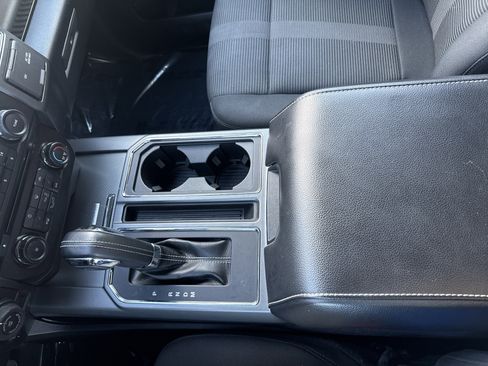 Used 2017 Ford F150 XLT w/ Equipment Group 302A Luxury image 25