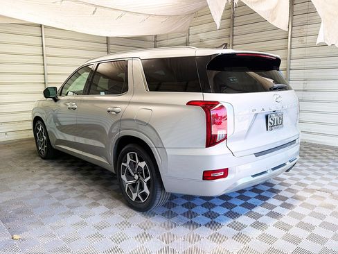 Used 2021 Hyundai Palisade Calligraphy w/ Cargo Package FWD image 6