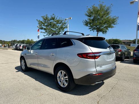 Used 2020 Buick Enclave Essence w/ Sound and Sites Package image 11