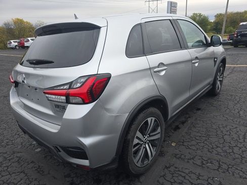 Used 2020 Mitsubishi Outlander Sport ES image 7