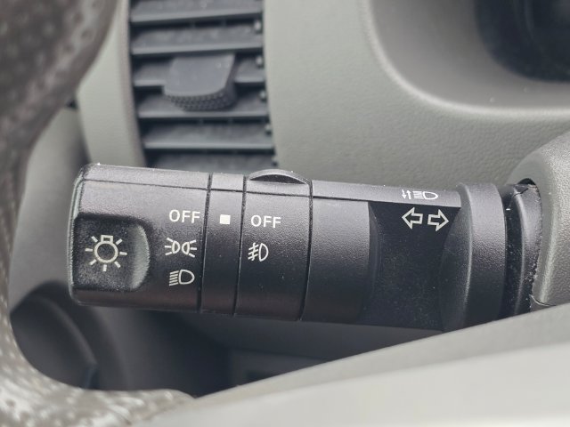 Used 2020 Nissan Frontier SV w/ Midnight Edition Floor Mats RWD image 21