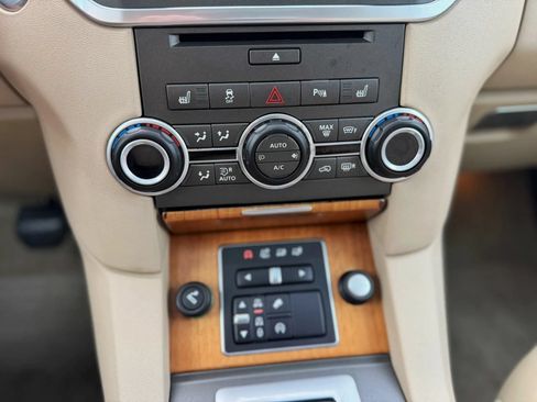 Used 2016 Land Rover LR4 HSE Silver Edition AWD/4WD image 79