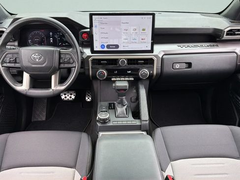 Used 2025 Toyota Tacoma TRD Sport AWD/4WD image 14