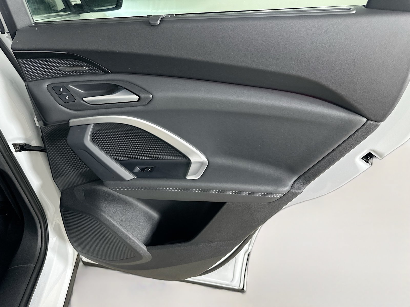 Certified 2025 Audi Q5 Prestige AWD/4WD image 40