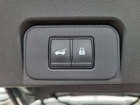 Certified 2023 Nissan Rogue SL AWD/4WD image 9