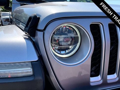 Used 2020 Jeep Gladiator Overland AWD/4WD image 31